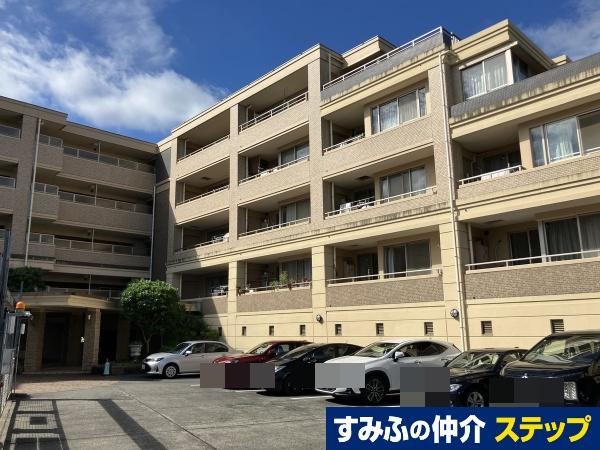 4LDK apartment in Aoba Ward, Yokohama, Kanagawa - Photo 1