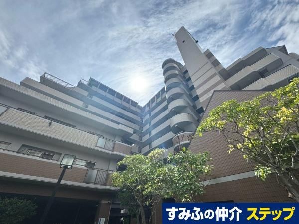 3LDK apartment in Yodogawa Ward, Osaka - Photo 1