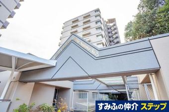 3LDK apartment in Osakasayama