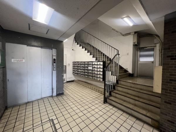 3DK apartment in Itabashi Ward, Tokyo - Photo 1