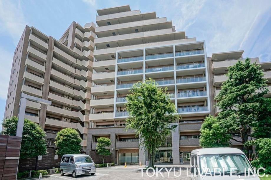 3LDK apartment in Kodaira, Tokyo - Photo 1