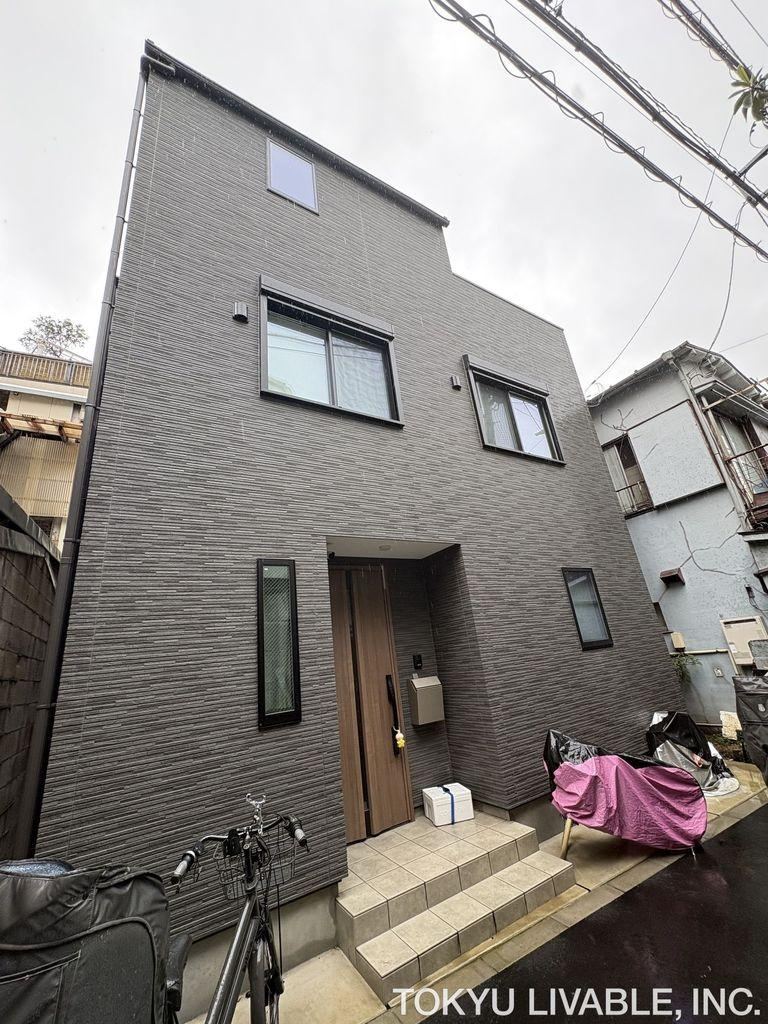 3LDK house in Bunkyo Ward, Tokyo - Photo 1