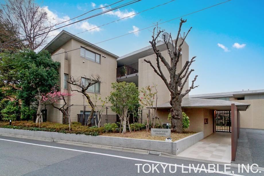 2LDK+S apartment in Setagaya Ward, Tokyo - Photo 1