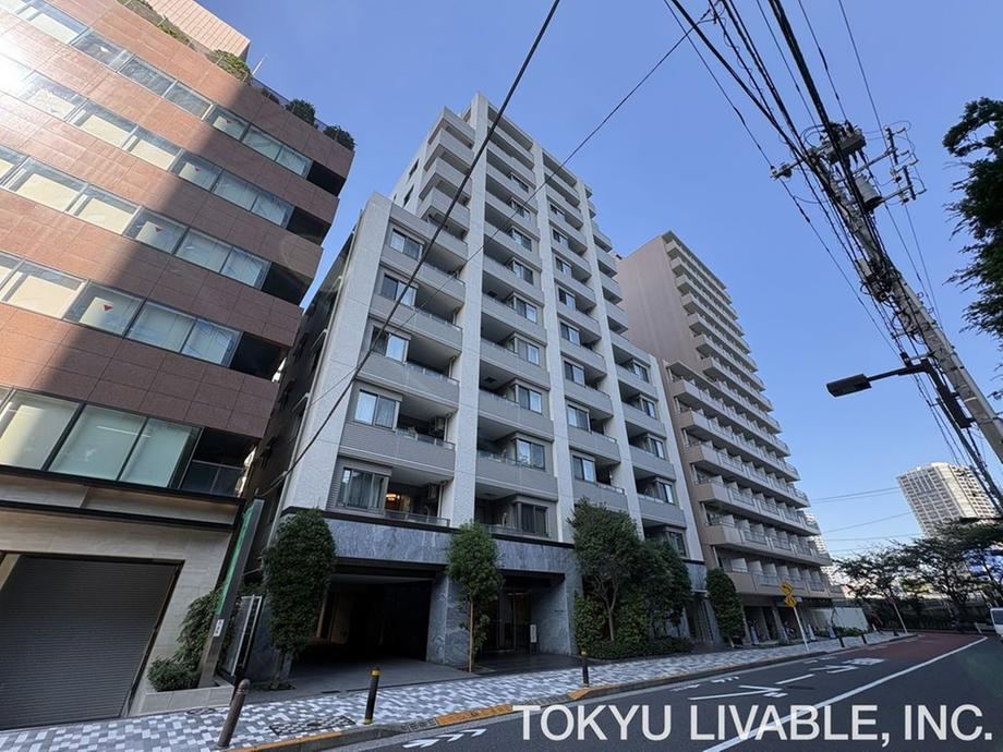2LDK apartment in Chuo Ward, Tokyo - Photo 1