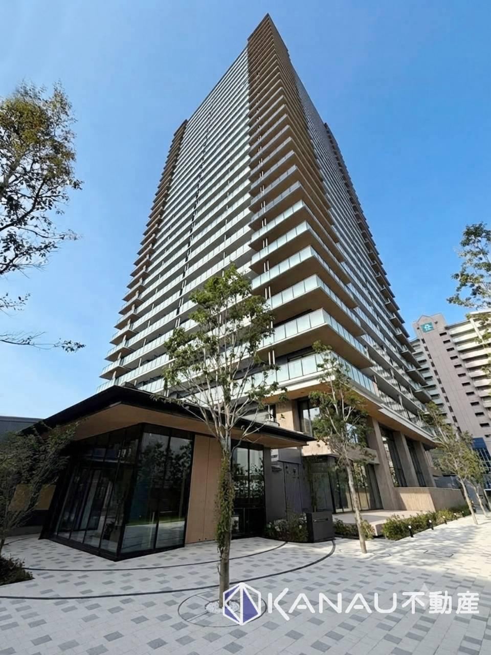 3LDK apartment in Tarumi Ward, Kobe, Hyogo - Photo 1