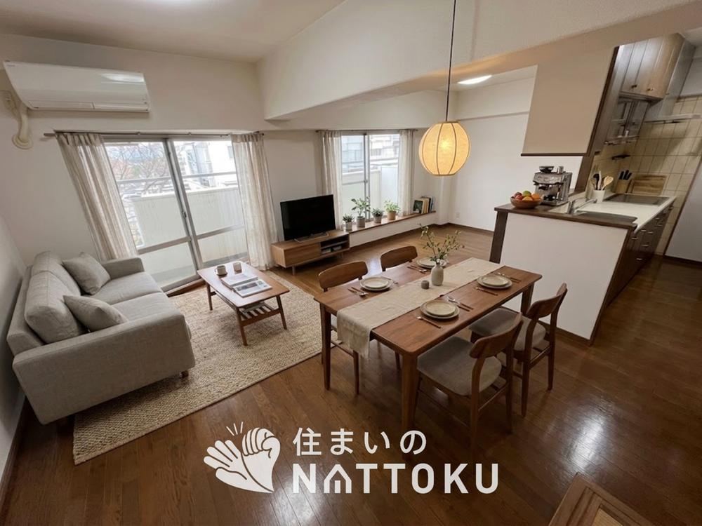 3LDK apartment in Neyagawa, Osaka - Photo 1