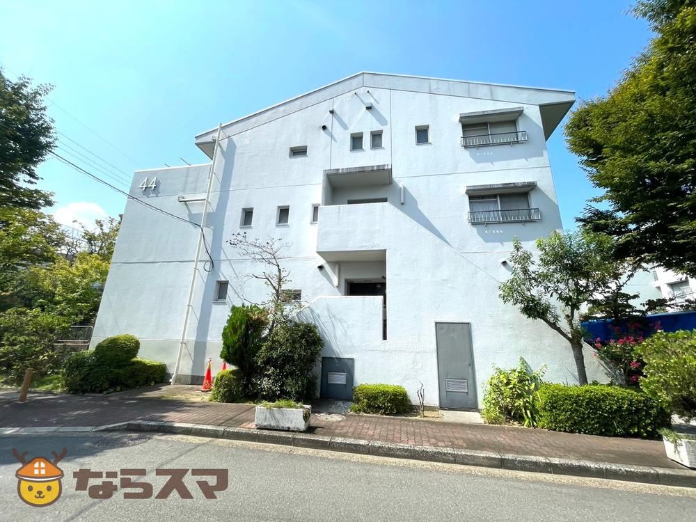 4LDK apartment in Nara, Nara - Photo 1