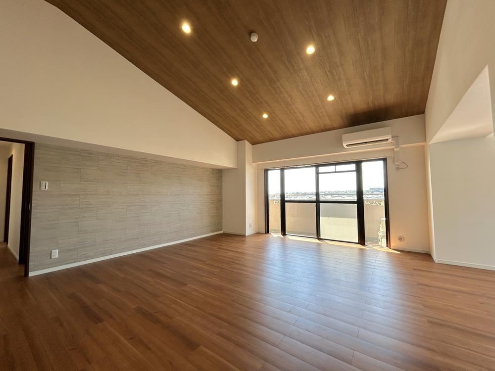 3LDK apartment in Takarazuka, Hyogo - Photo 1