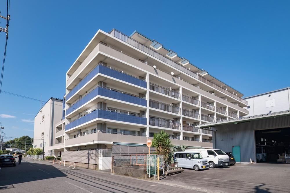 3LDK apartment in Atsugi, Kanagawa - Photo 1