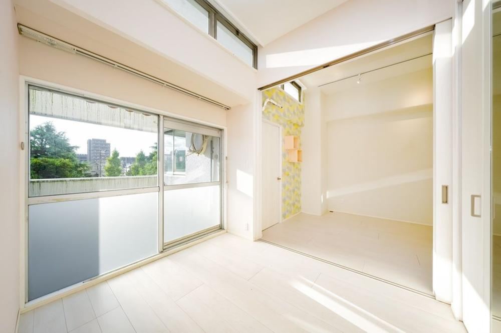 3LDK apartment in Saiwai Ward, Kawasaki, Kanagawa - Photo 1