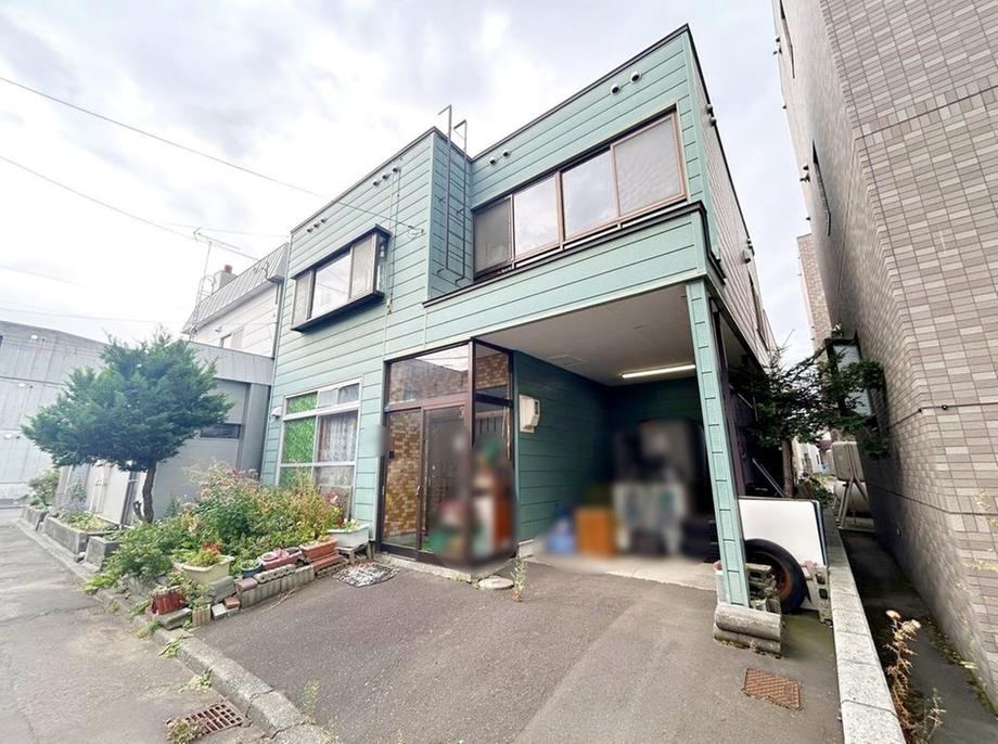 101 m² land in Higashi Ward, Sapporo, Hokkaido - Photo 1
