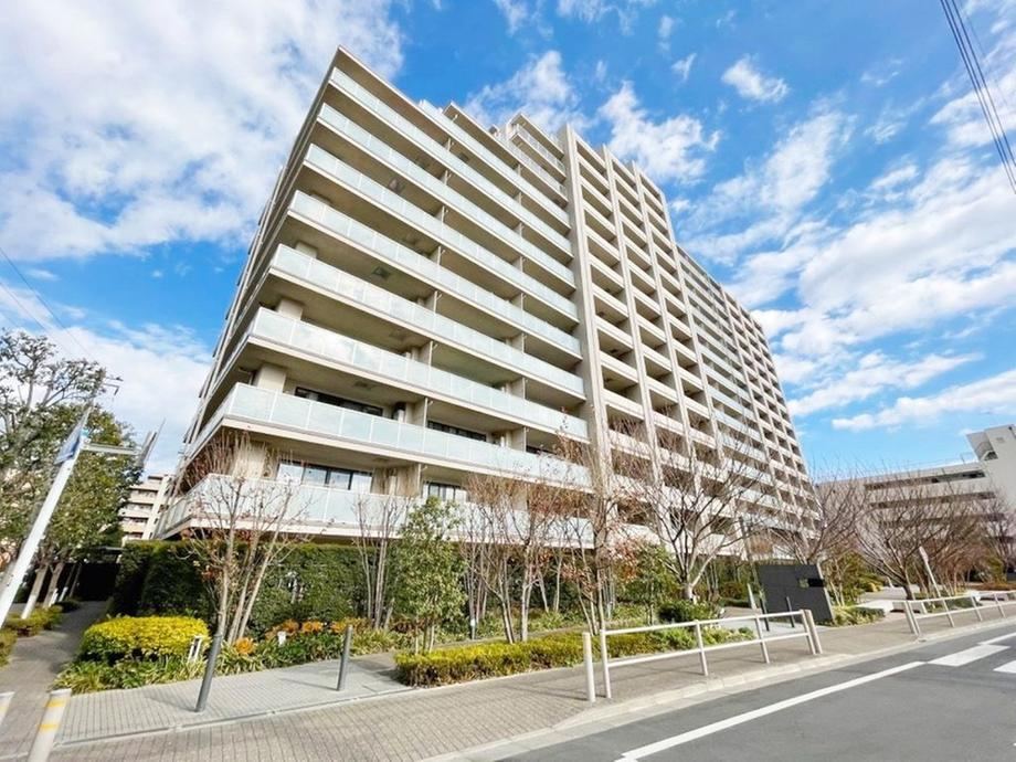 3LDK apartment in Itabashi Ward, Tokyo - Photo 1