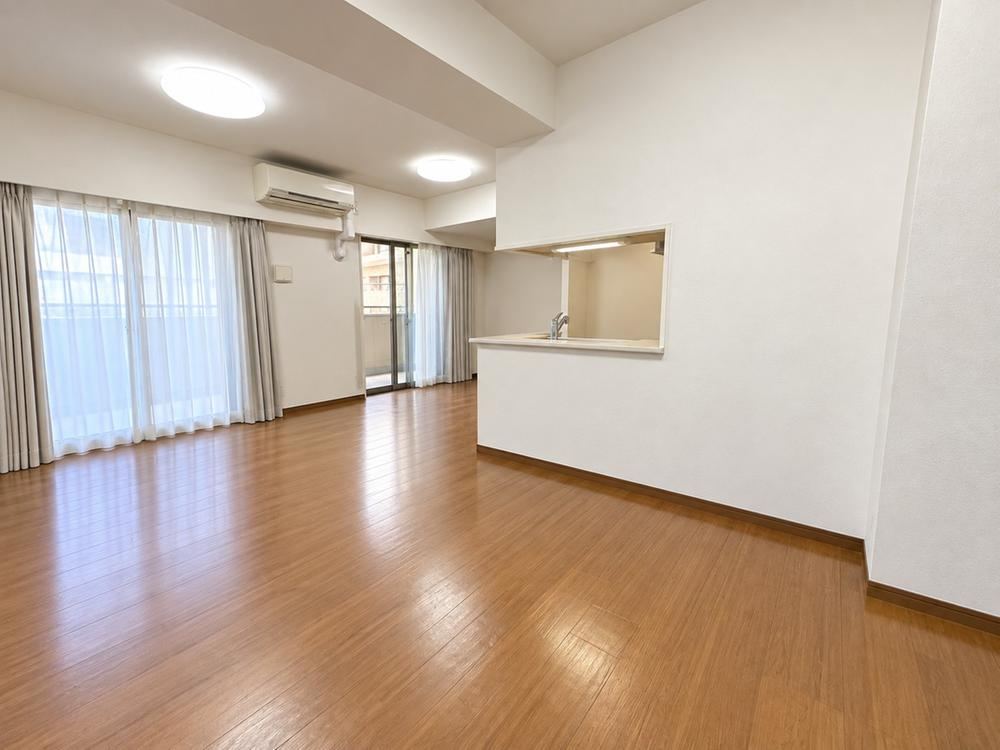 2LDK apartment in Minami Ward, Yokohama, Kanagawa - Photo 1