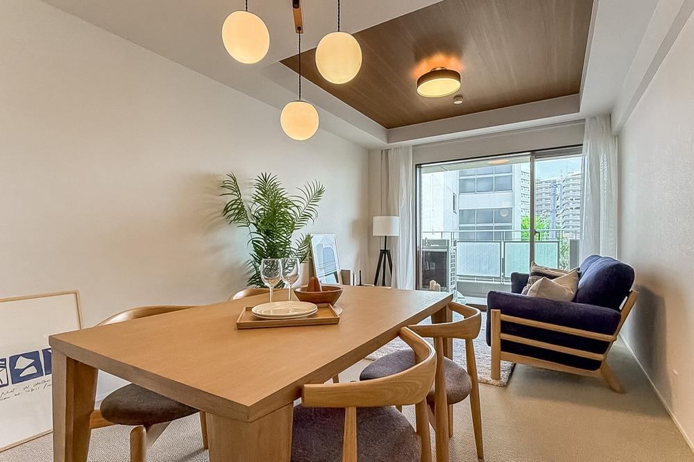 2LDK apartment in Meguro Ward, Tokyo - Photo 1