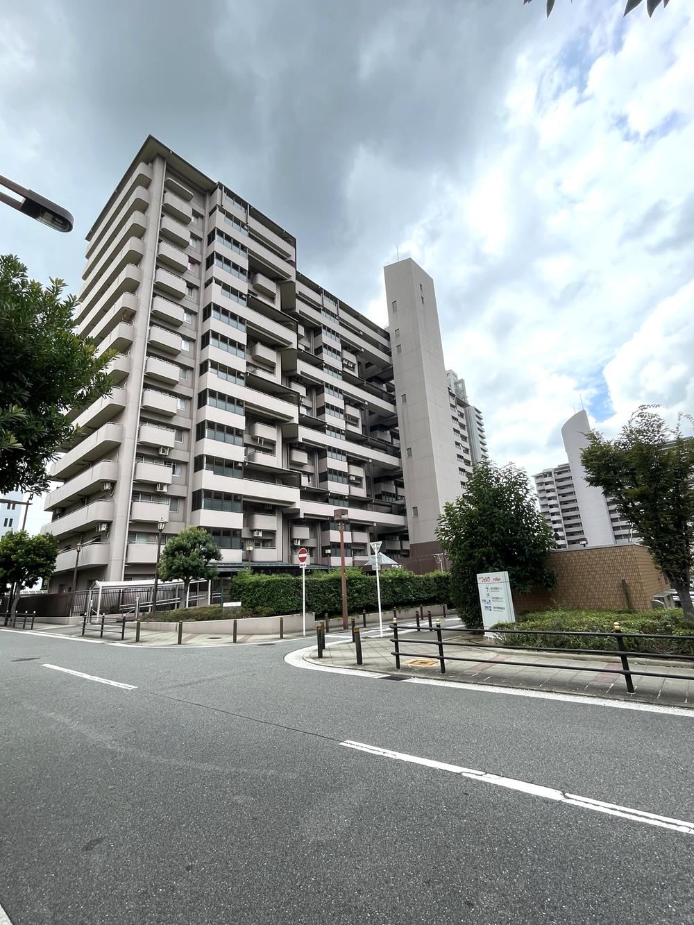 3LDK apartment in Abeno Ward, Osaka - Photo 1