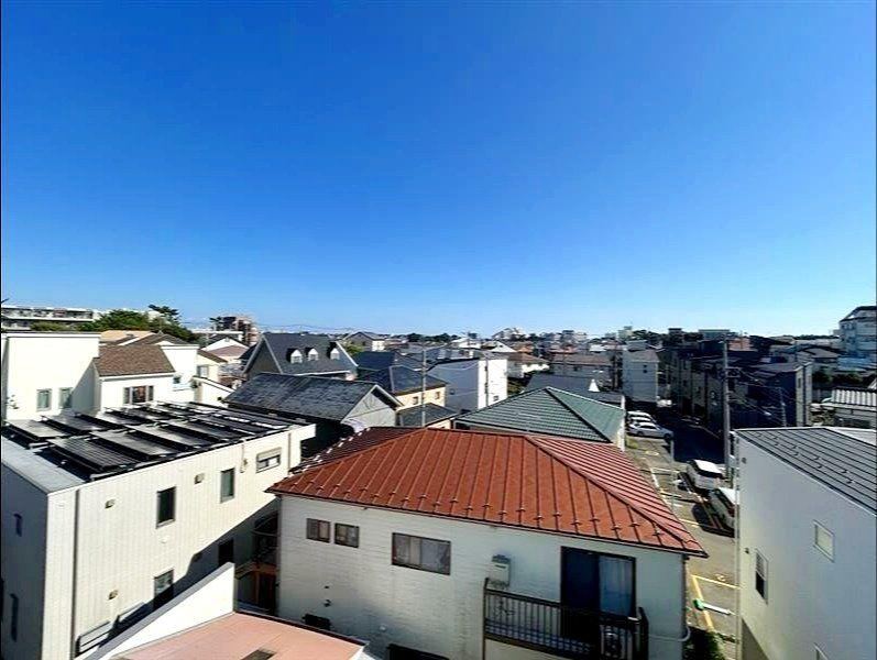 3LDK apartment in Chigasaki, Kanagawa - Photo 1