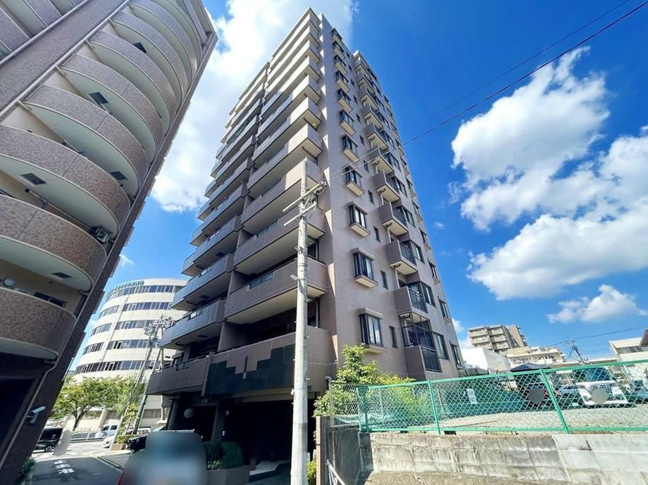4LDK apartment in Chikusa Ward, Nagoya, Aichi - Photo 1