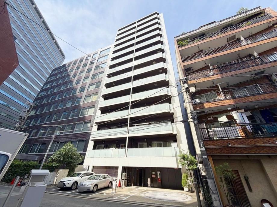 2LDK apartment in Shibuya Ward, Tokyo - Photo 1