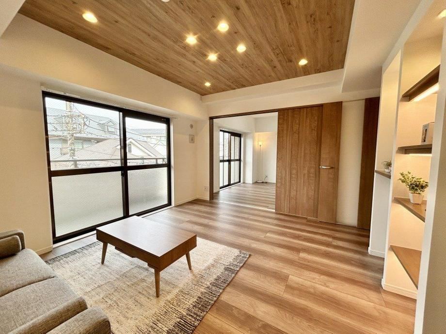 3LDK apartment in Minami Ward, Yokohama, Kanagawa - Photo 1