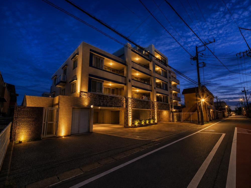 3LDK apartment in Funabashi, Chiba - Photo 1