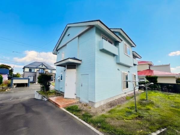 4LDK+S house in Chitose, Hokkaido - Photo 1