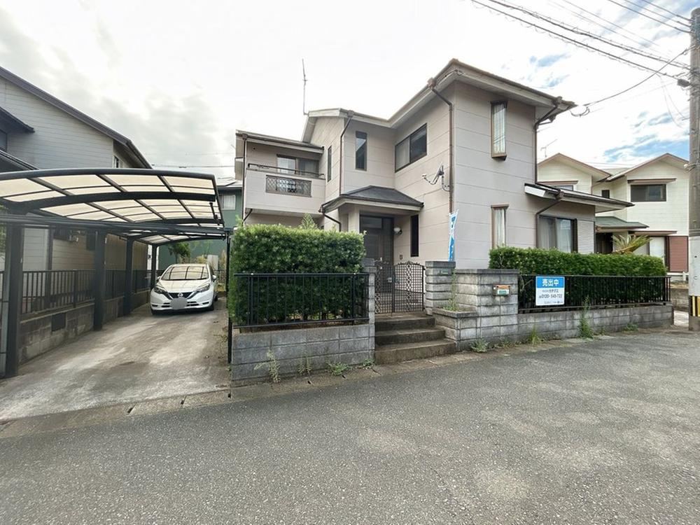 4LDK house in Kokuraminami Ward, Kitakyushu, Fukuoka - Photo 1