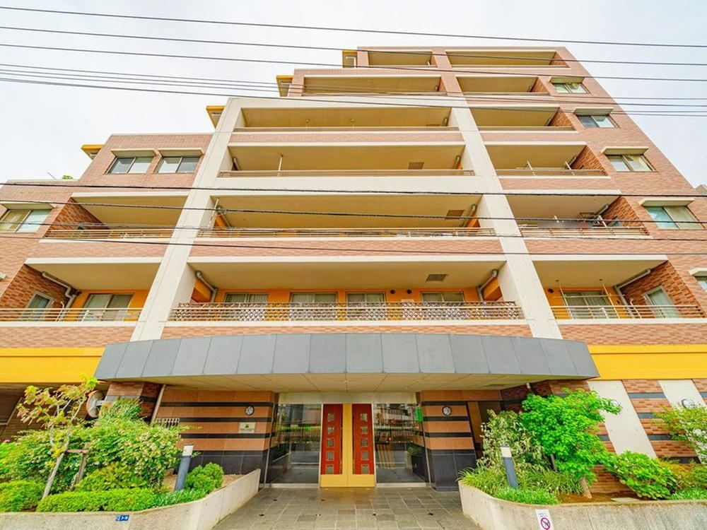 3LDK apartment in Sumida Ward, Tokyo - Photo 1