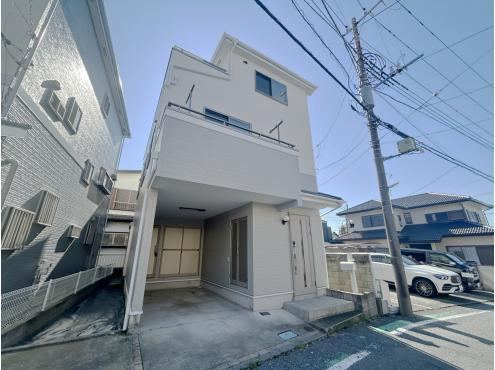 3LDK+S house in Fujisawa, Kanagawa - Photo 1