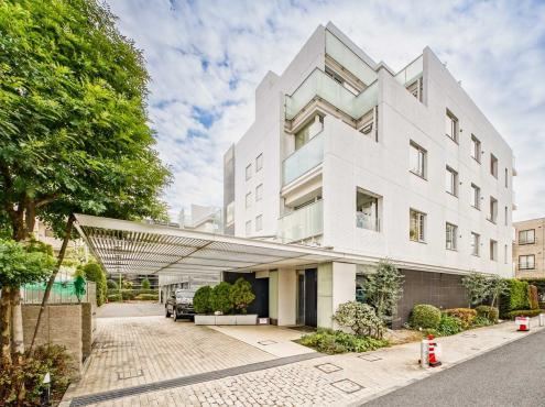 3LDK apartment in Setagaya Ward, Tokyo - Photo 1