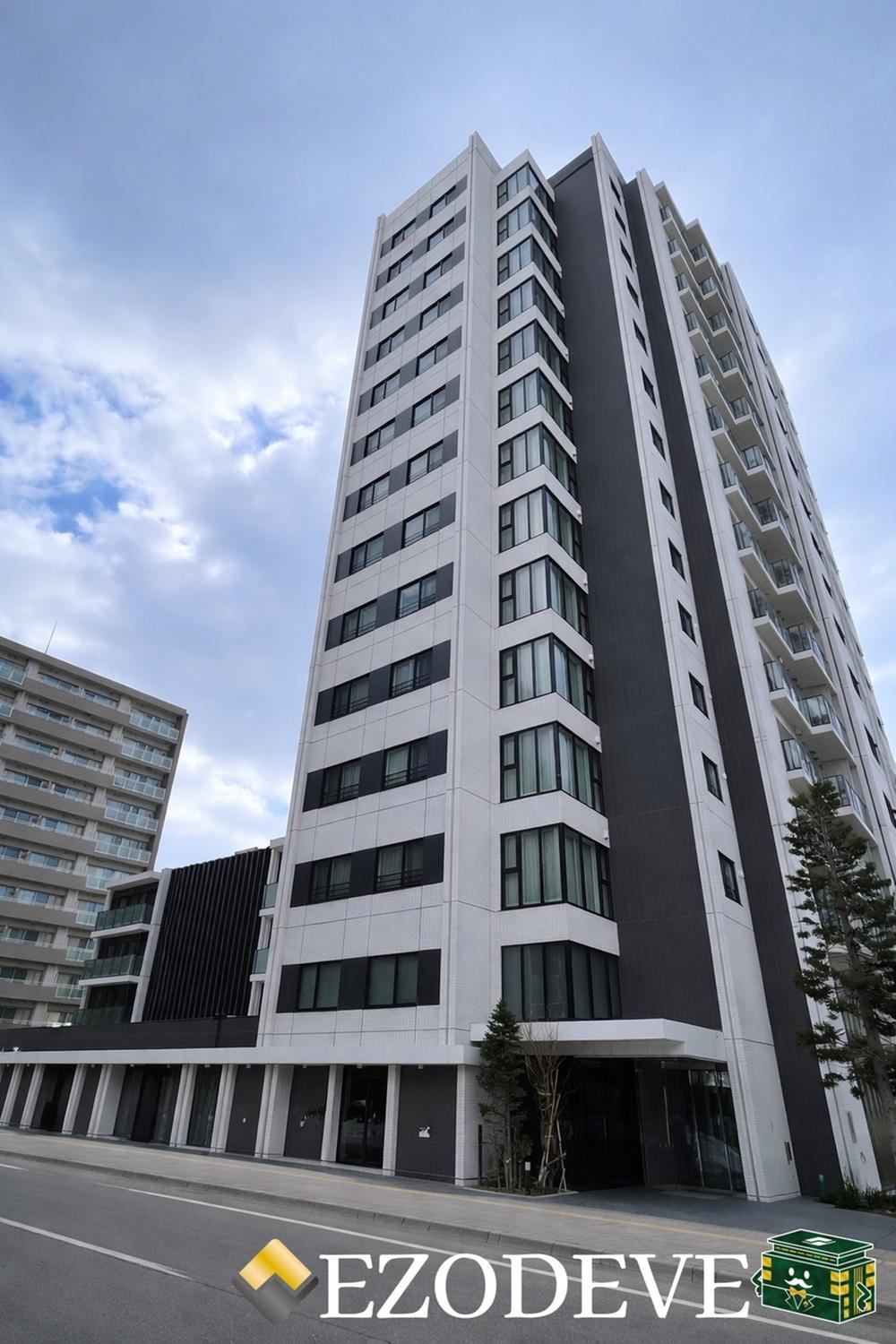 2LDK apartment in Chuo Ward, Sapporo, Hokkaido - Photo 1