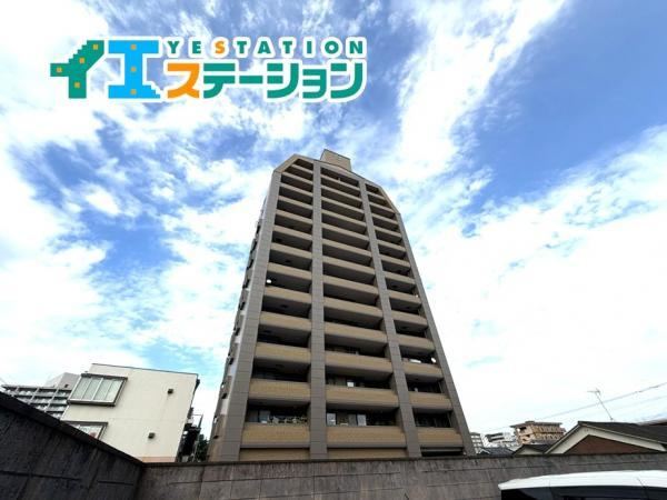 4LDK apartment in Oita, Oita - Photo 1