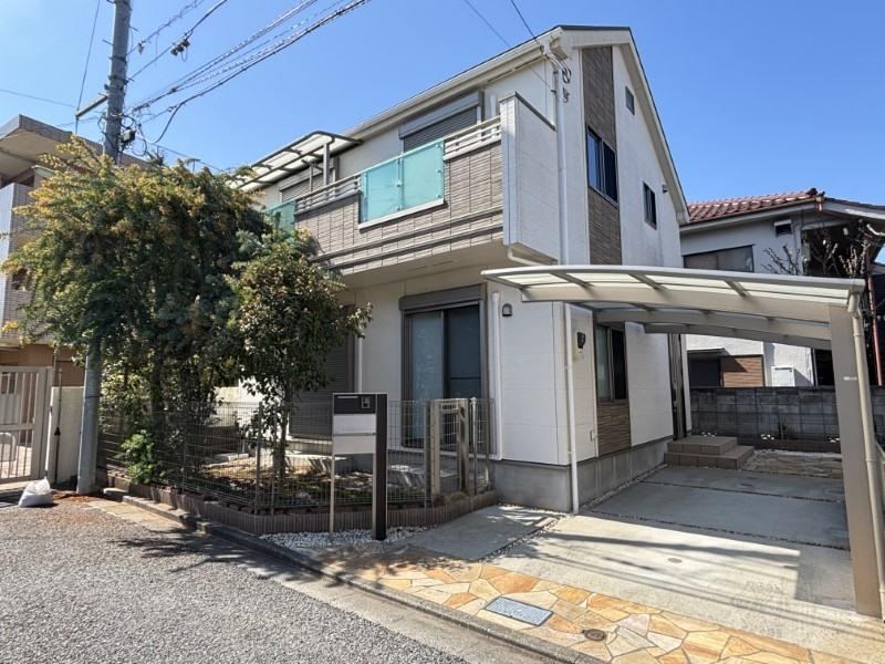 4LDK house in Setagaya Ward, Tokyo - Photo 1