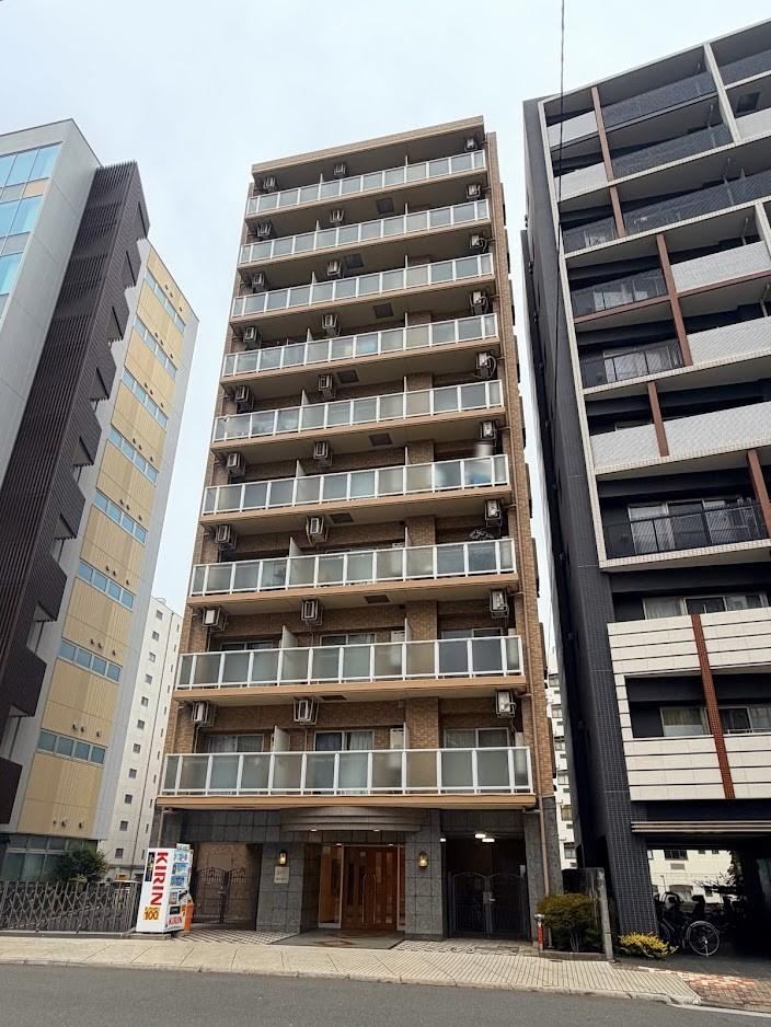 1DK apartment in Chiyoda Ward, Tokyo - Photo 1