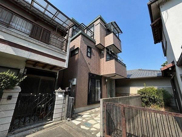 4LDK house in Amagasaki, Hyogo - Photo 1