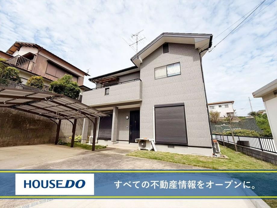 4LDK house in Yahatanishi Ward, Kitakyushu, Fukuoka - Photo 1