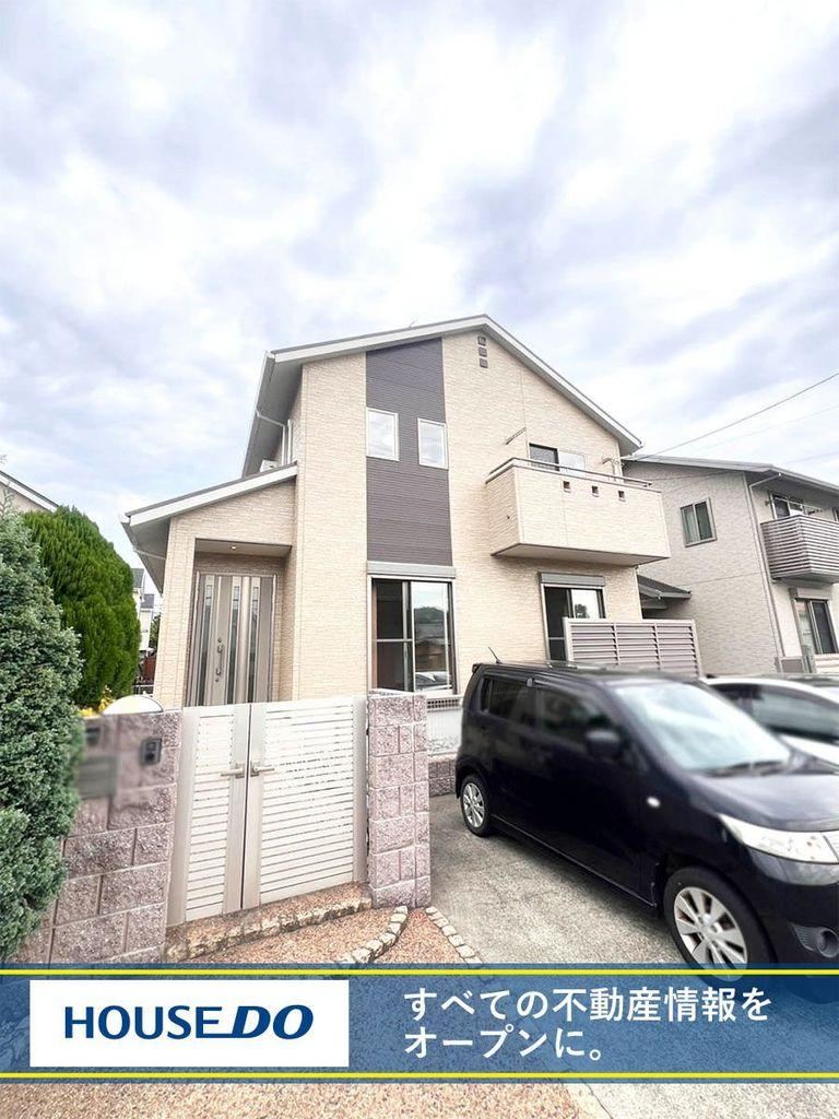 4LDK house in Yahatanishi Ward, Kitakyushu, Fukuoka - Photo 1