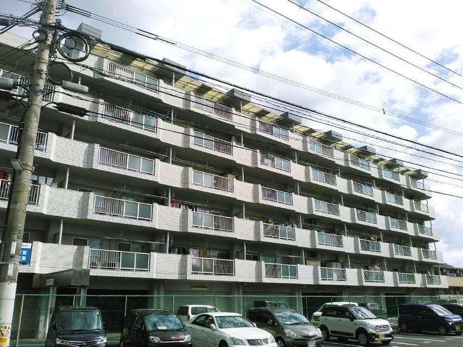 3LDK apartment in Kokuraminami Ward, Kitakyushu, Fukuoka - Photo 1