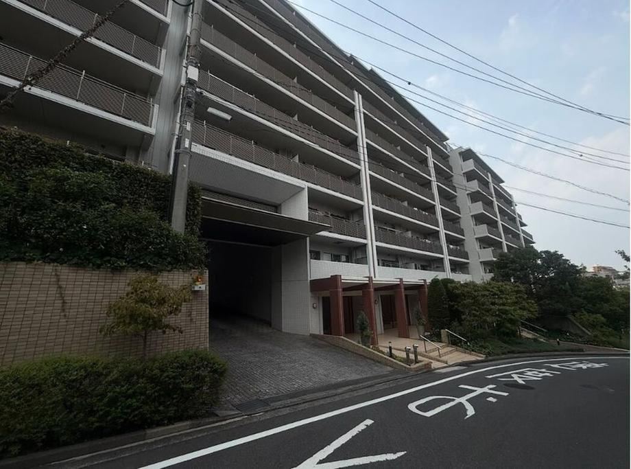 3LDK apartment in Aoba Ward, Yokohama, Kanagawa - Photo 1