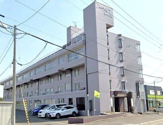 3LDK apartment in Ebetsu, Hokkaido - Photo 1