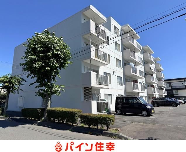 3LDK apartment in Tomakomai, Hokkaido - Photo 1