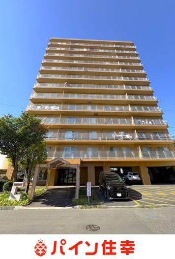 3LDK apartment in Tomakomai, Hokkaido - Photo 1