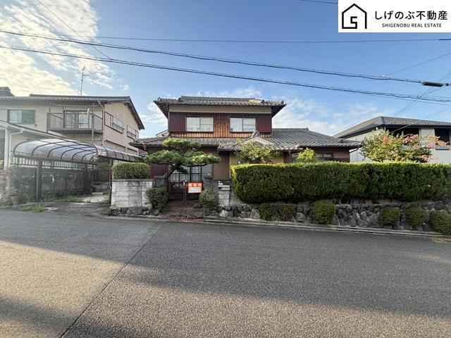 7LDK+S house in Konan, Shiga - Photo 1
