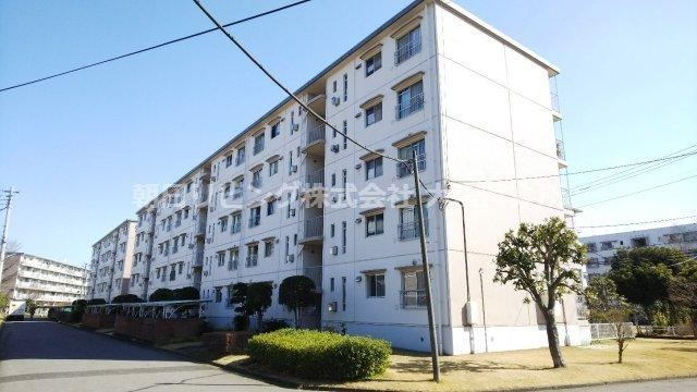 3LDK apartment in Kita Ward, Saitama - Photo 1