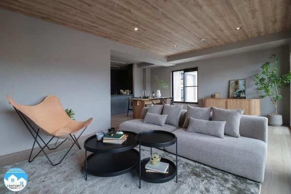4LDK apartment in Okazaki, Aichi - Photo 1