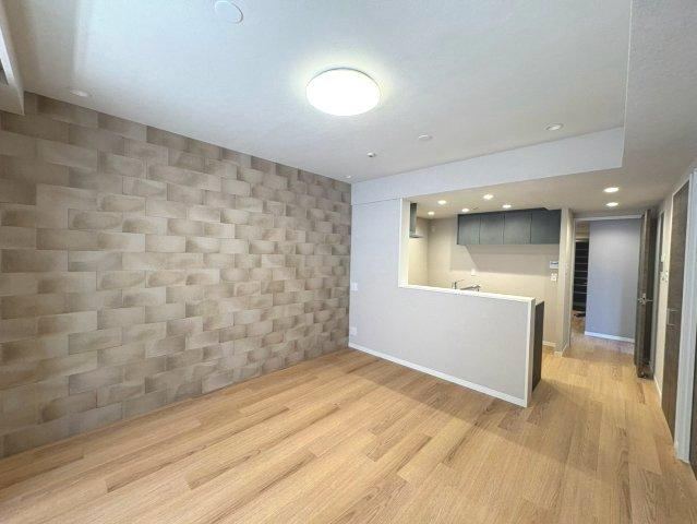 3LDK apartment in Soka, Saitama - Photo 1