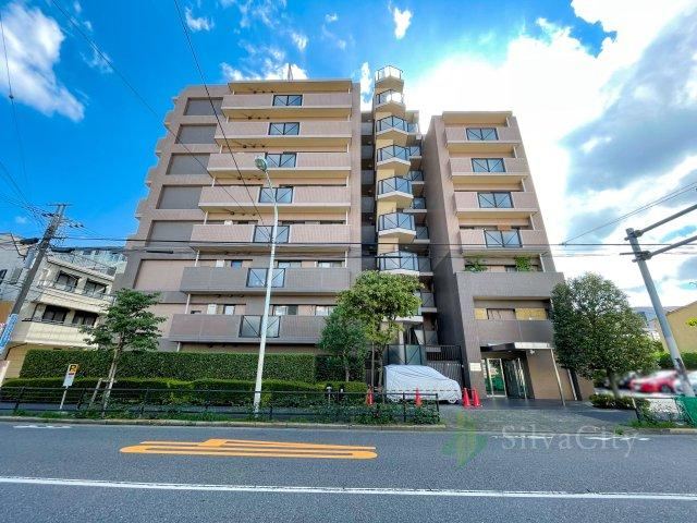 3LDK apartment in Setagaya Ward, Tokyo - Photo 1