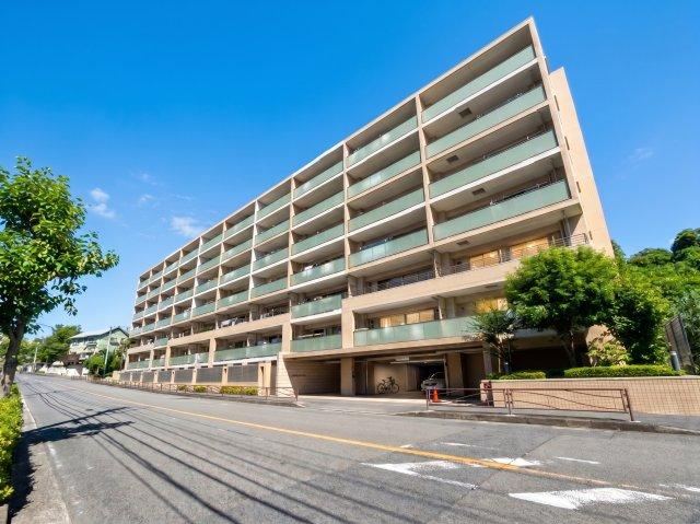 3LDK apartment in Asao Ward, Kawasaki, Kanagawa - Photo 1