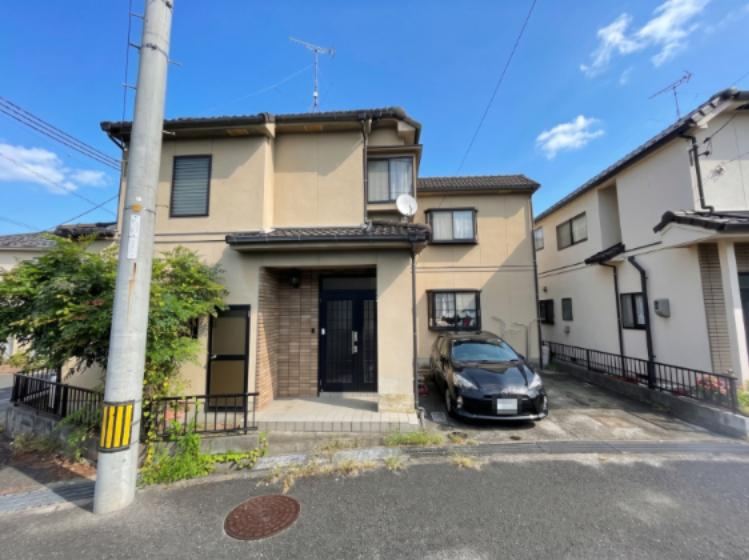 4LDK house in Asakita Ward, Hiroshima - Photo 1