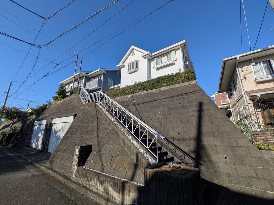 4LDK house in Yokosuka, Kanagawa - Photo 1
