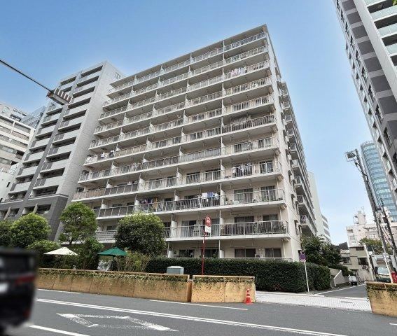 1LDK apartment in Shinagawa Ward, Tokyo - Photo 1